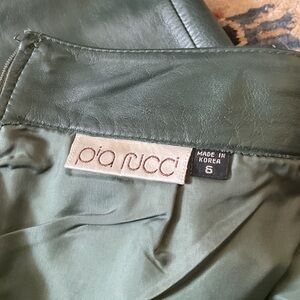 Pia Rucci leather skirt. Vintage 1980’s
